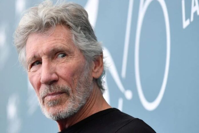 RogerWaters(2)_1049x700